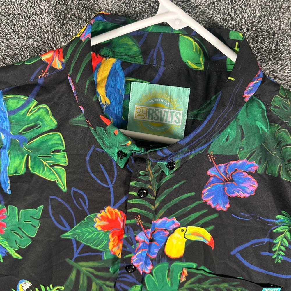 RSVLTS Shirt Mens 2XL Kunuflex Black Tropical Parrot Toucan Button Down Aloha